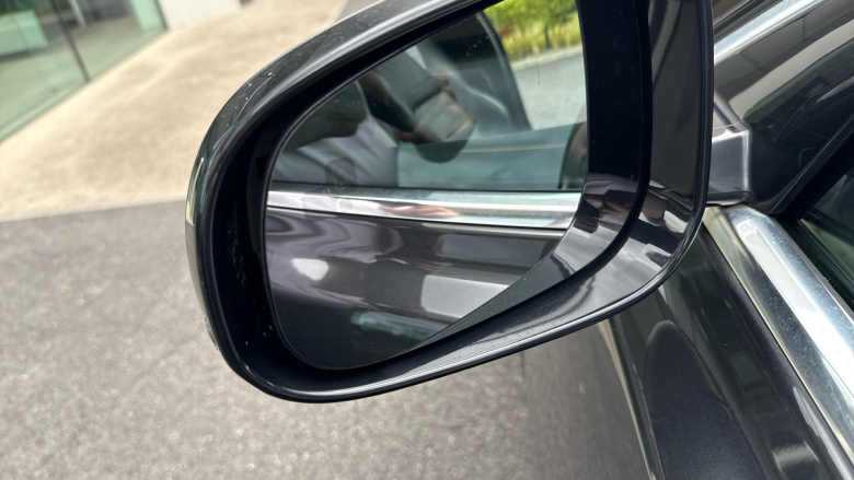 Jaguar XF 2.0 D200 R-Dynamic HSE 4dr Auto AWD Diesel Saloon